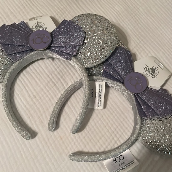 NEW Disney Jersey Bundle with Mickey Minnie Ears and tote Bag - Picture 11 of 11